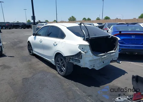 2021 Kia Forte Gt-Line from USA, damaged, VIN 3KPF34AD9ME264373